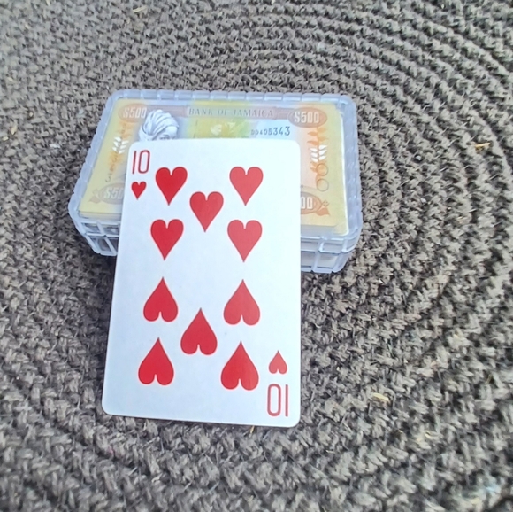 Jamaican 500 hundred dollars playing cards - Picture 3 of 3